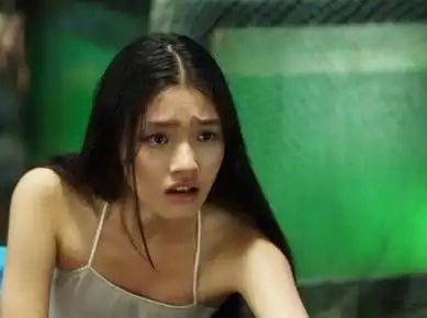 出道即巅峰,被周星驰宠爱4年,林允为何从娱乐圈消失了
