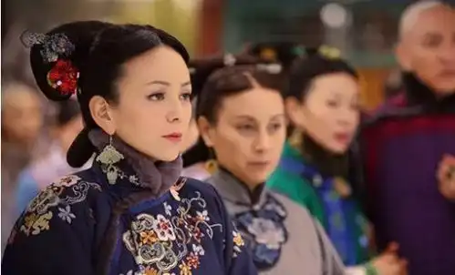 雪姨王琳加盟皓镧传再演坏女人,一开场就领便当
