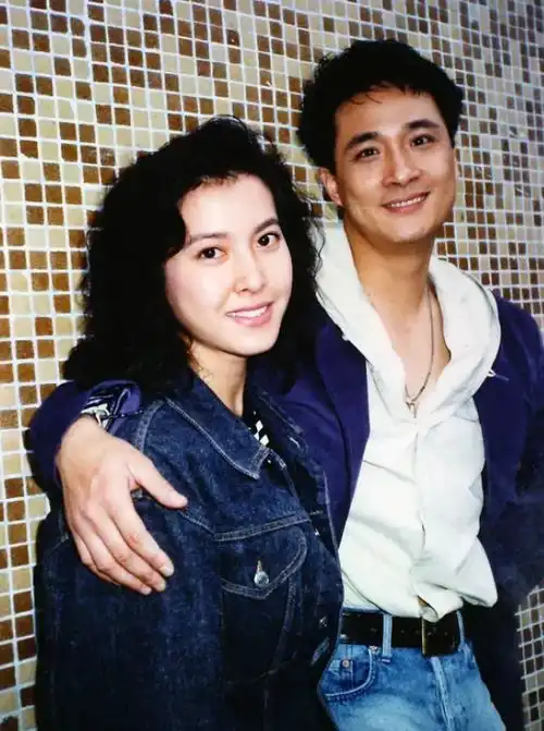 演员何家劲现在怎么样了
