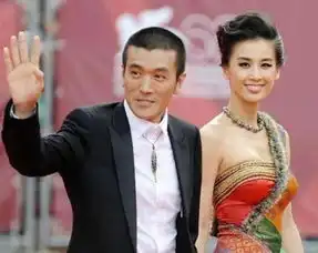 和自己经纪人结婚的明星前3对都很幸福,最后一对现在还在撕