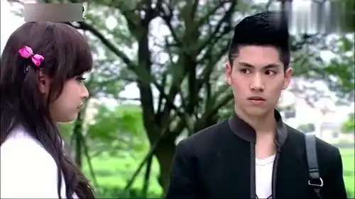 终极一班裘球把中万钧带去雷婷家,裘球坦白自己最后一题作弊了
