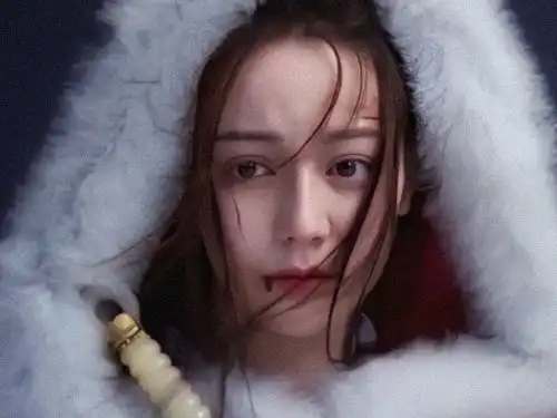 长歌行剧照来袭,三配角手捧鸽子引热议,网友暗藏深意