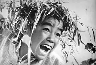 电视剧中小兵张嘎的原型,现在过得怎样和地主女儿相恋,一生幸福
