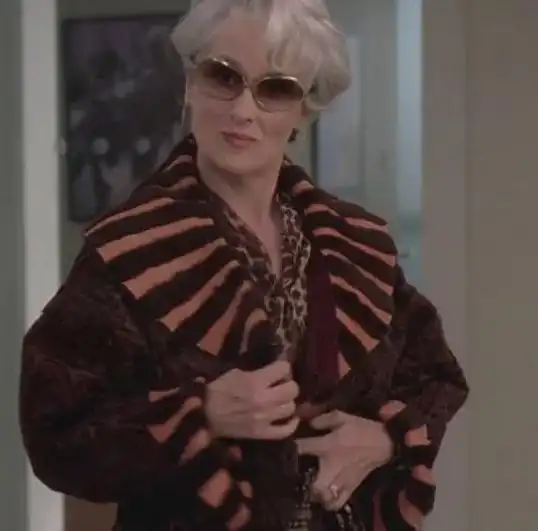 15年后依旧能打,穿prada的女王是我看过最经典的时装电影
