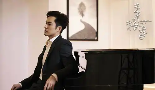 钟汉良又出新作,将出演音乐才子方浩声,携手古装美男乔振宁
