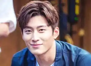 热巴与窦骁电影剧照被疯传,当看到二人对视的刹那,网友在一起