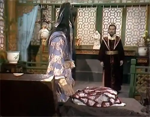 射雕英雄传杨康有多聪明一个行为降服了完颜洪烈和穆念慈