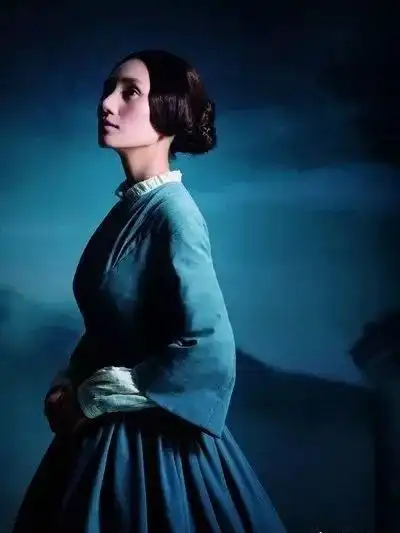 囧妈袁泉,你为什么不红
