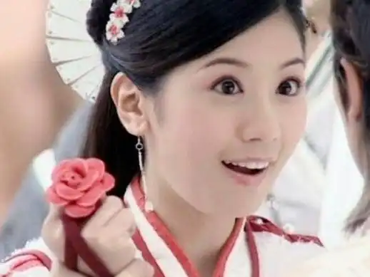 林心如演郡主,唐嫣演郡主,鞠婧祎演郡主,都不及最后一位惊艳
