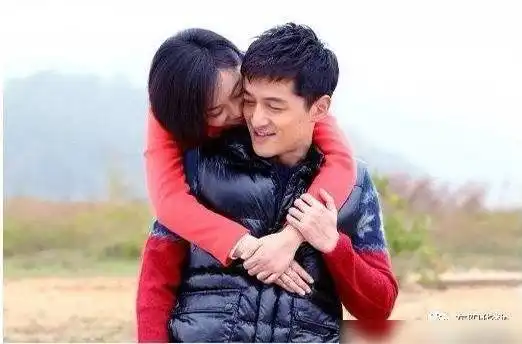 闫妮胡歌是我的暖男知己,他给了我信心