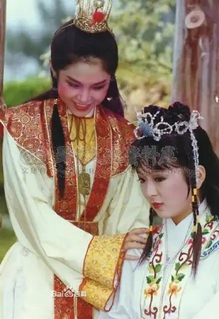 红楼梦的影视作品不完全史70年代香港tvb第一个吃螃蟹
