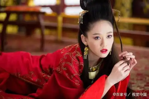 笑傲江湖里,令狐冲与岳灵珊青梅竹马,林平之因何能夺其所爱
