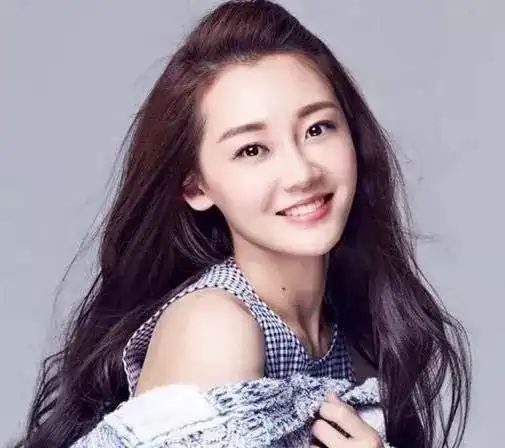 娱乐圈第二个素颜女神30岁演18岁姑娘毫无违和感
