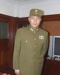 胡军为建国大业减肥佩服张国立有毅力