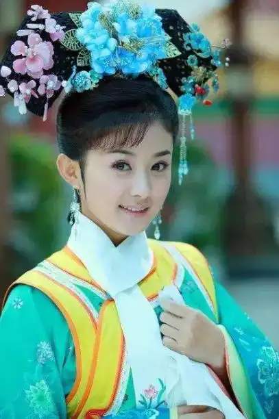 新还珠格格主角一个都没火,配角火得一塌糊涂,这部剧太奇葩了