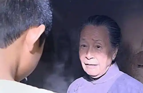 小兵张嘎16年前vs后,嘎子当爸,英子逆袭成功,而她却遗憾离世张一山
