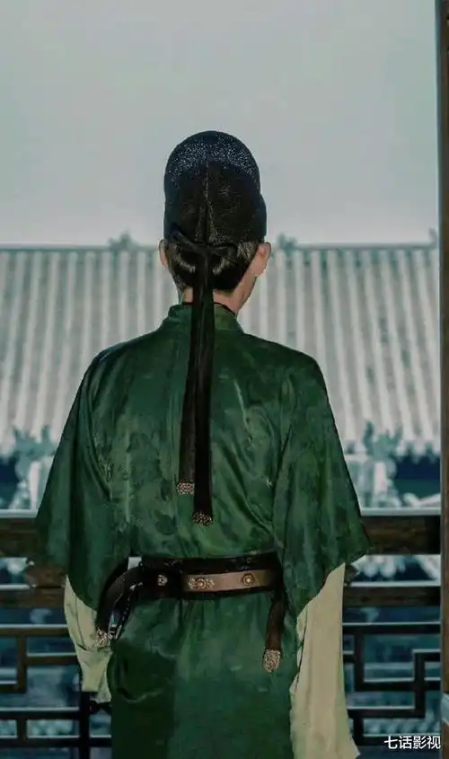 何立的腰秦桧的头,满江红的隐藏惊喜