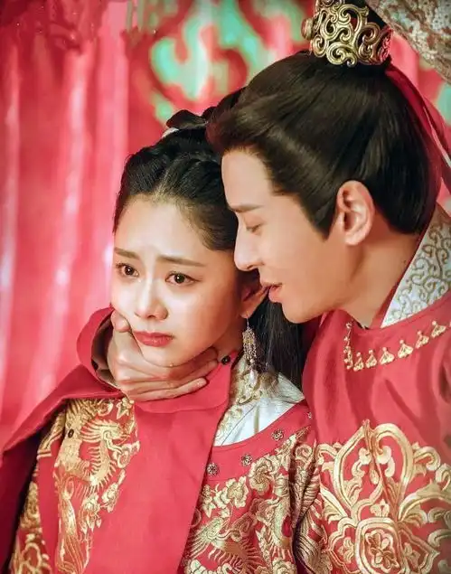 锦衣之下主演任嘉伦和谭松韵的眼神戏中特别出彩的几个片段
