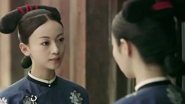 延禧攻略璎珞被翻牌子,皇上2个小举动,直接暴露小紧张