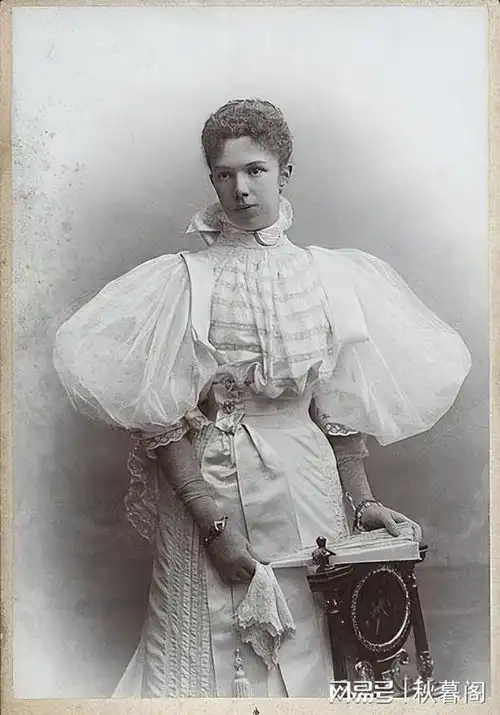 茜茜公主小女儿被偏爱独宠,长得像父亲,婚姻自由,生10个孩子