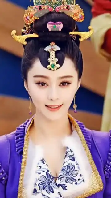 古装美女范冰冰