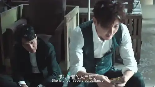 二代妖精郭京飞不舍得碰刘亦菲一根头发,冯绍峰却给刘亦菲下毒