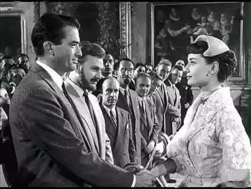 豆瓣高分电影罗马假日,到底好看在哪里