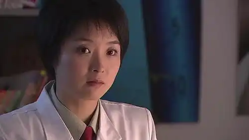 红大夫手术不带实习生,姑娘一束花,轻松搞定
