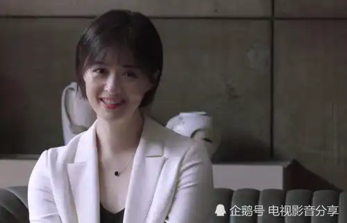 精英律师罗槟林静薇两人闪婚,三月后离婚,离婚原因竟是因为她