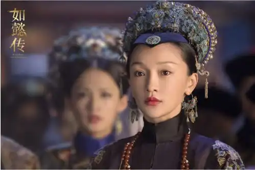 周迅担任电影节评委被质疑,网友如懿传最狠回旋镖打在她身