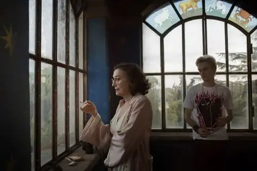 外媒评幸福的拉扎罗创举与短板并存