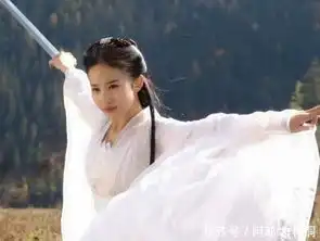 同样是小龙女,她年纪轻轻却碾压刘亦菲,神仙姐姐地位不保
