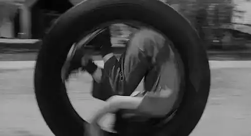 你在羡慕别人家的孩子,你的孩子却羡慕别人家的爸爸
