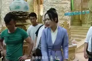 心疼杨紫香蜜拍摄被老鼠吓得大叫,连连求饶剧组都没放过她
