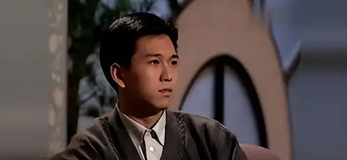 从叱咤半个娱乐圈,到沦为配角,万人迷温兆伦怎么突然不红了