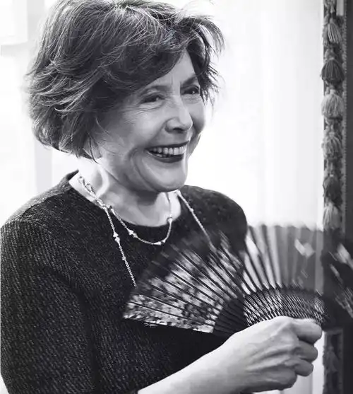 20岁红透伦敦40岁闯好莱坞86岁再登舞台,她是中国名媛周采芹
