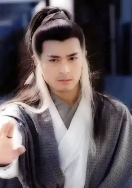 年纪轻轻的就长白头发,都是因为这里出问题了后悔知道的太晚