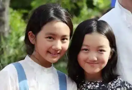 星二代留学照黄多多恬静美丽,李嫣气质超群,王诗龄名媛范十足