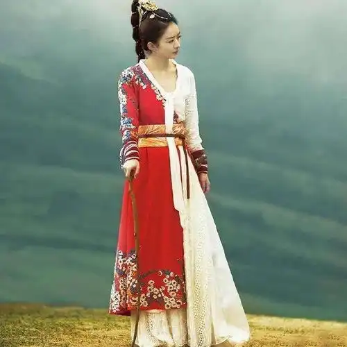 赵丽颖赤凤姝颜红衣造型曝光,盘点以往红衣造型,哪个最让你惊艳
