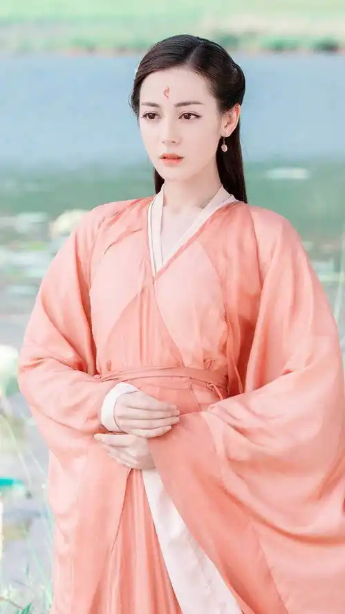 四位新疆美人最出圈的古装造型,你最喜欢谁
