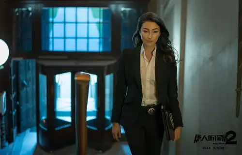 唐探2上映首日票房破5亿女主刘承羽空降东方卫视闹新春