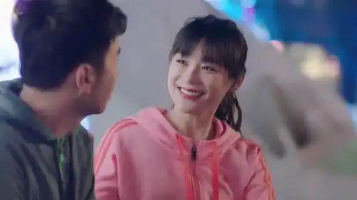 我爱男保姆袁姗姗说了这句话后雷佳音瞬间愣了
