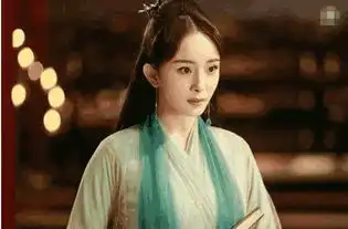 拒绝潜规则的5位女明星,第一位戏份被全删,第五位惨到摆地摊