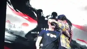 徐峰龚俊盛势1223见面会小游戏之触唇识人游戏