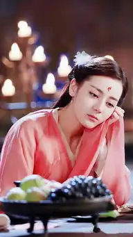 女神热巴出席活动,被主持人喊成娜扎她的反应让人称赞