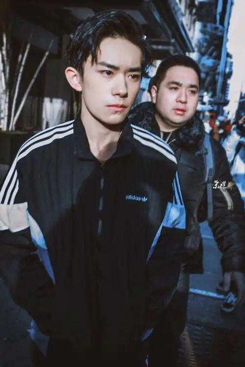 时间到底是杀猪刀还是整容刀易烊千玺让人惊艳,张艺兴变化最大