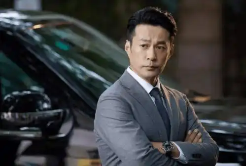 燕云台粉丝见面会45岁佘诗曼强抱谭凯,动作霸气对方懵了