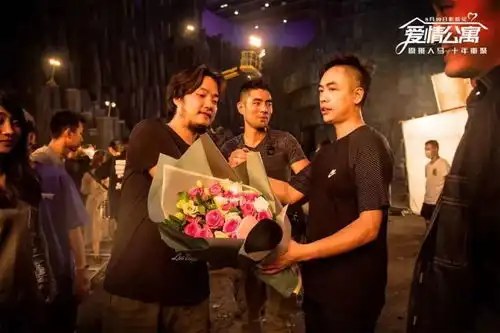 爱情公寓最好的朋友就在身边你爱的他们回来了
