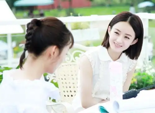 赵丽颖新剧终于定档,男主是新晋小生,网友目测会火
