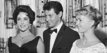 星战里最闪亮的那位公主,她这一生却无比颠簸